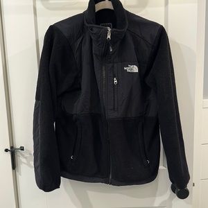 The North Face Women’s Fleece Full Zip Jacket - Medium